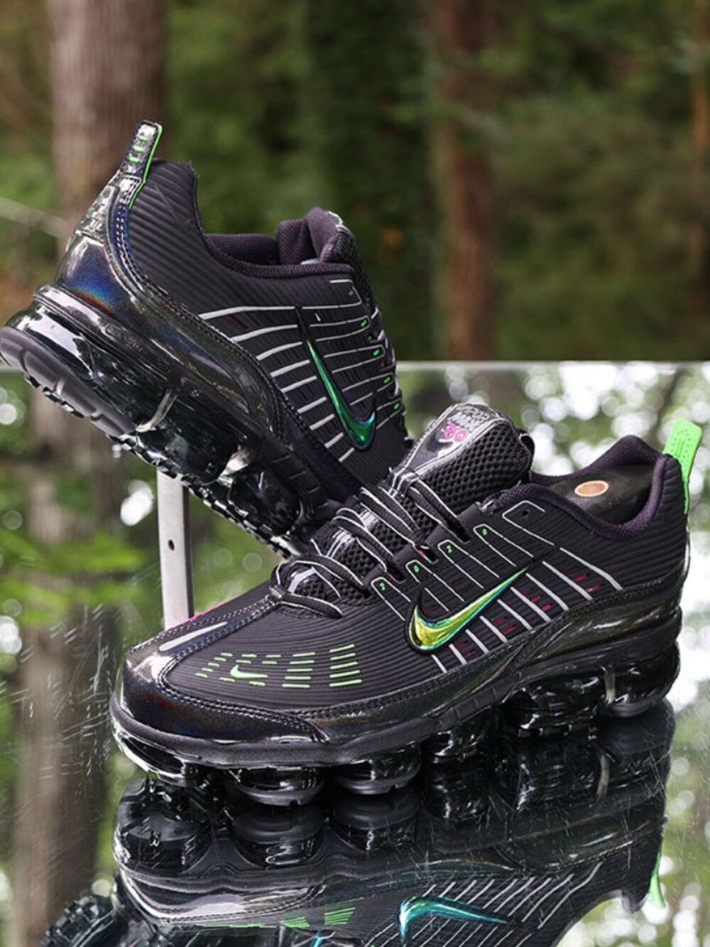 Nike Air VaporMax 360 Black Green - Picture 2 of 14